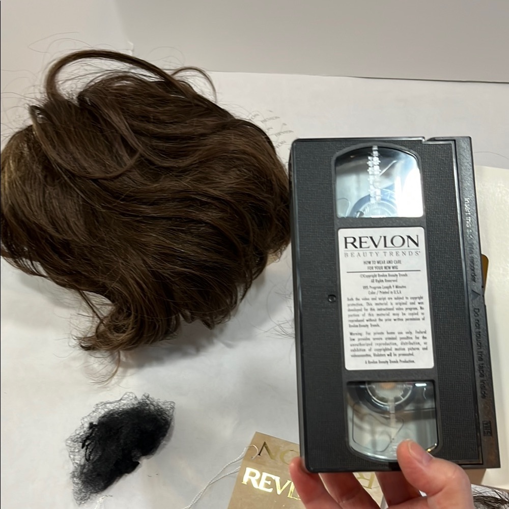 NWT NEW YORK Revlon Wig Brown Layered Bob Wig with Bangs Color 10R Brunette Hair - Picture 13 of 17